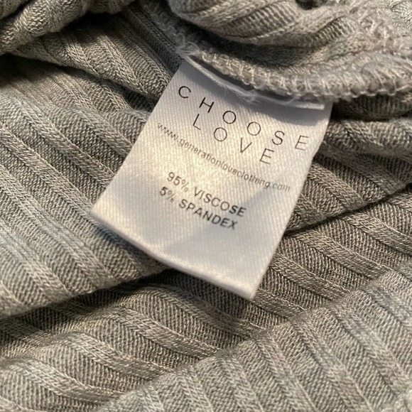 Generation Love Women's Gray Button Detail Rib-Knit  Claire Pullover Top sz XS - Picture 5 of 5